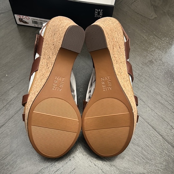 Naturalizer Women's Cynthia Wedge Sandal - Picture 3 of 7